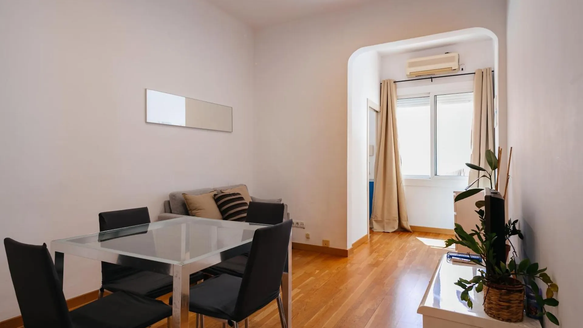 Cute Apartment Barcelona 0*,  Spanyolország